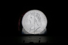 sixpence-friday-113